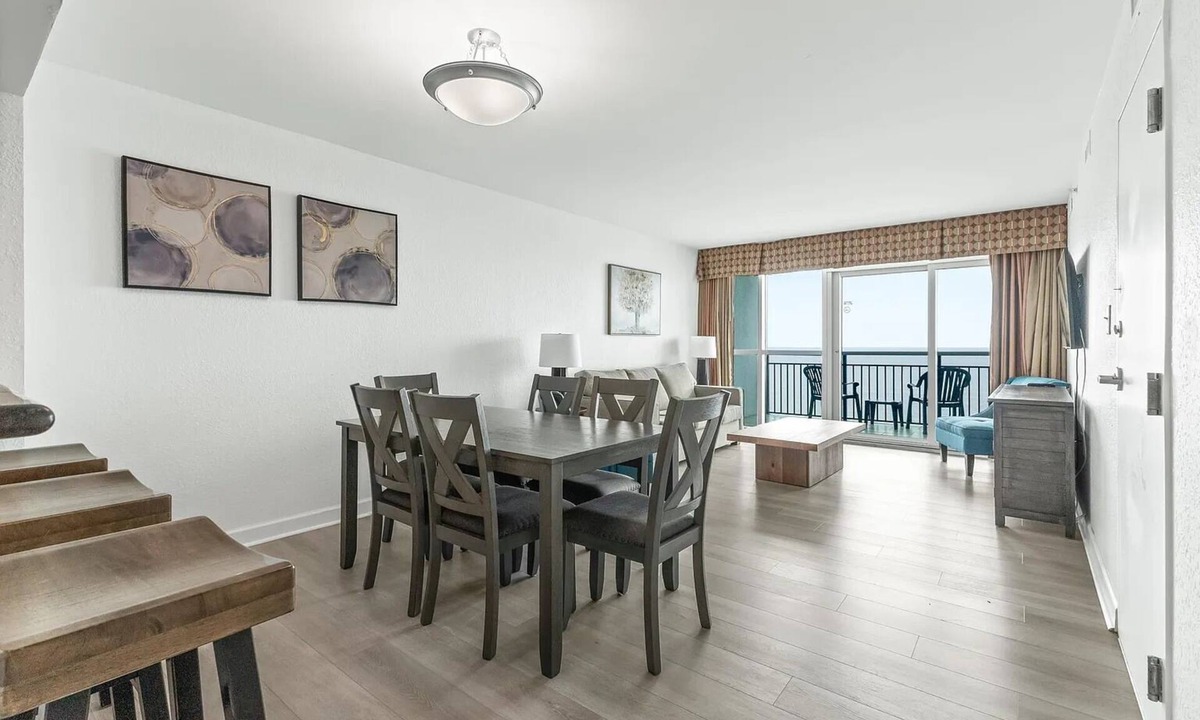 Downtown Myrtle Beach Condo | 1BR Oceanfront, Floor 16, Bay View Resort, Pool, 6 Guests, Downtown Myrtle Beach