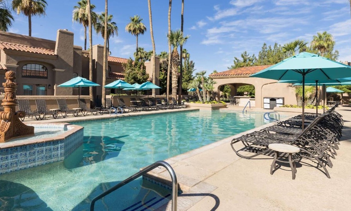South Scottsdale Resort | 2 Charming Units w/5 Outdoor Pools, Spa, Hiking Trails, Tennis, Shuttle