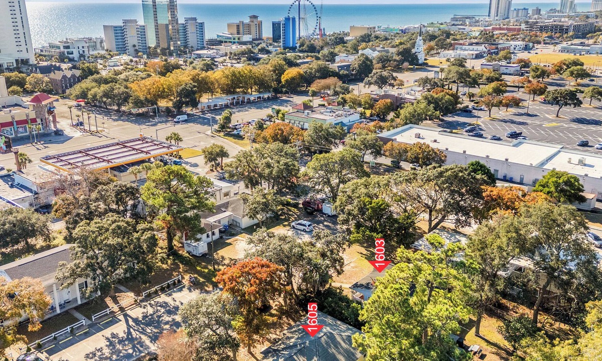 Myrtle Beach House | 2 Nextdoor SingleFamily Homes CentrallyLocated/Hottub/HugeYard/Firepit/Sleeps 30