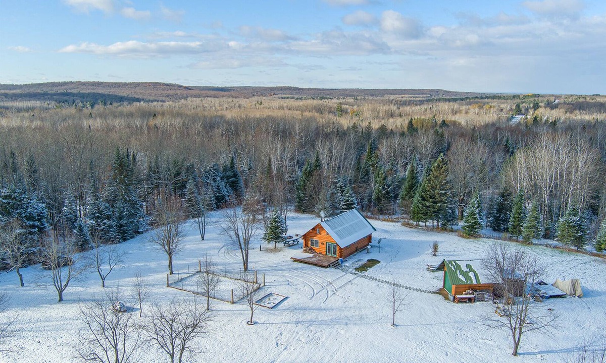 Bruce Crossing Cabin | 78 Acre Northwoods Paradise! The ultimate secluded getaway near Bond Falls!
