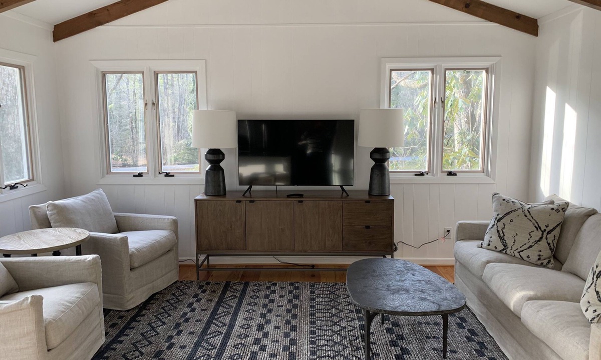 Cashiers Cottage | Adorable 1 Bedroom Cottage