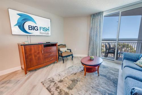 Downtown Myrtle Beach House | Amazing Oceanfront condo with pool & balcony views