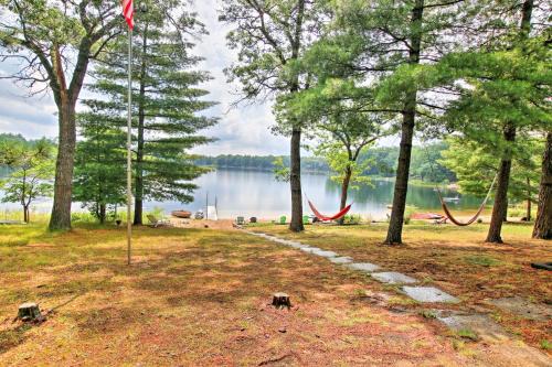 Baldwin House | Baldwin Cabin w/Private Beach on Little Lake!