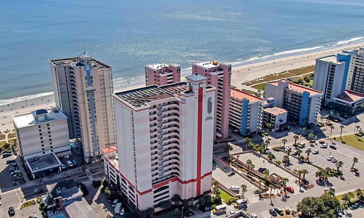 Myrtle Beach Resort | Bluegreen Carolina Grande 1 br Condo, Free WiFi and Parking