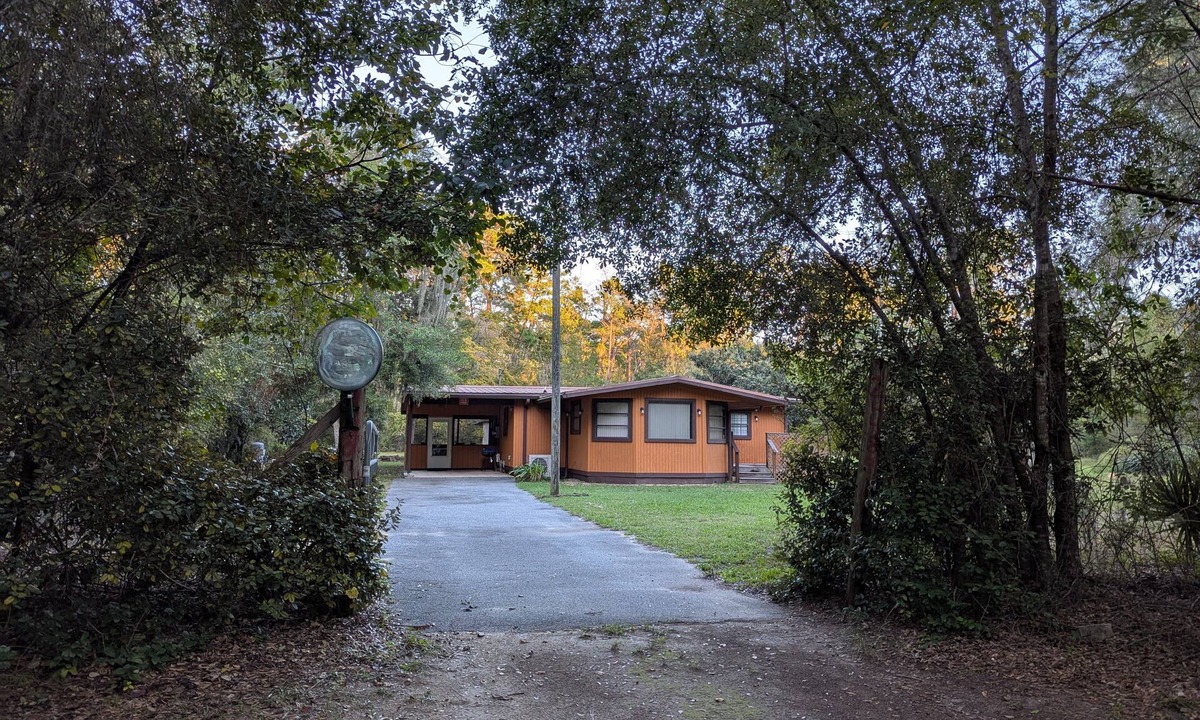 Edgar Cabin | Camp My Way Ocala National Forest Rodman Reservoir Fish/Hunt/Ride/Hike - Private