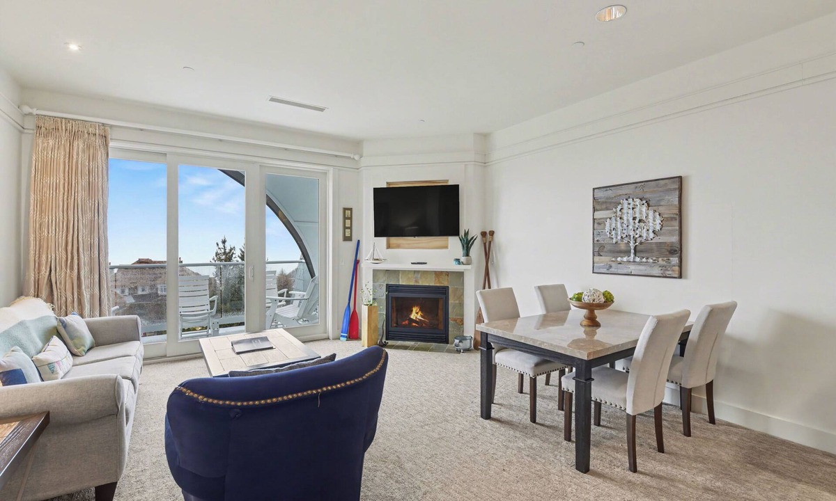 Bay Harbor Condo | Captain's Lakeview Suite 419 in Bay Harbor offers stunning views and modern comforts.