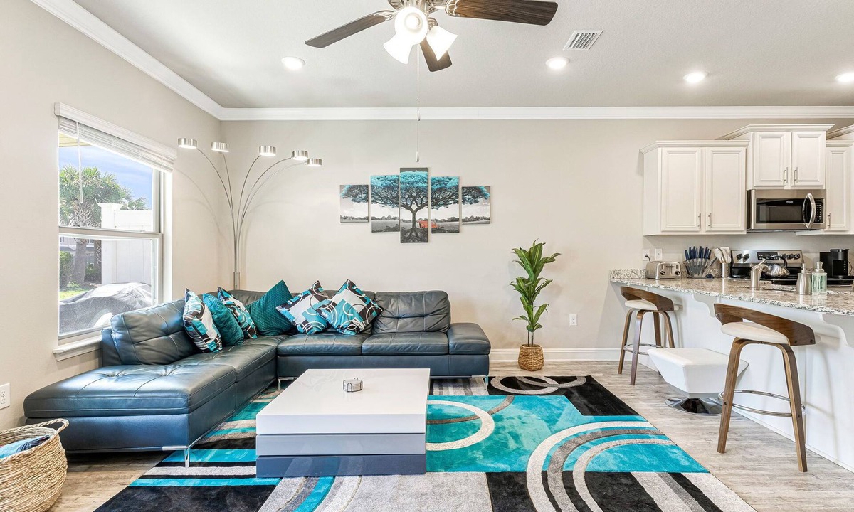 South Pensacola House | Casa Brisa 3BR Downtown Pensacola Pool Near NAS