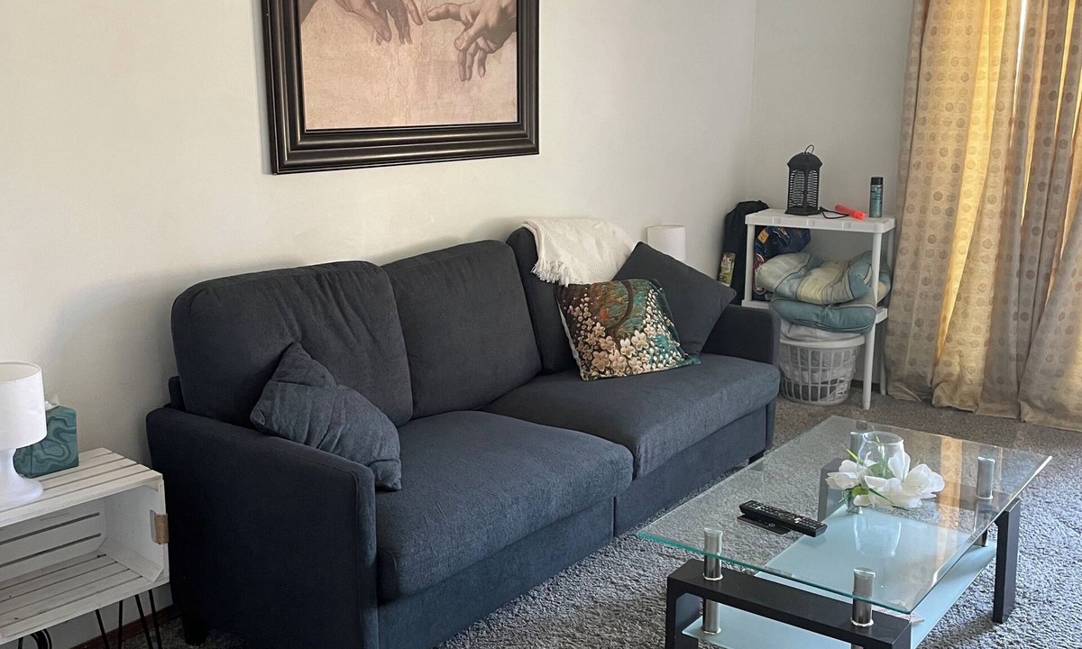 Murphysboro House | Charming 2-bedroom Condo with large driveway in Murphysboro sleeps up to 6