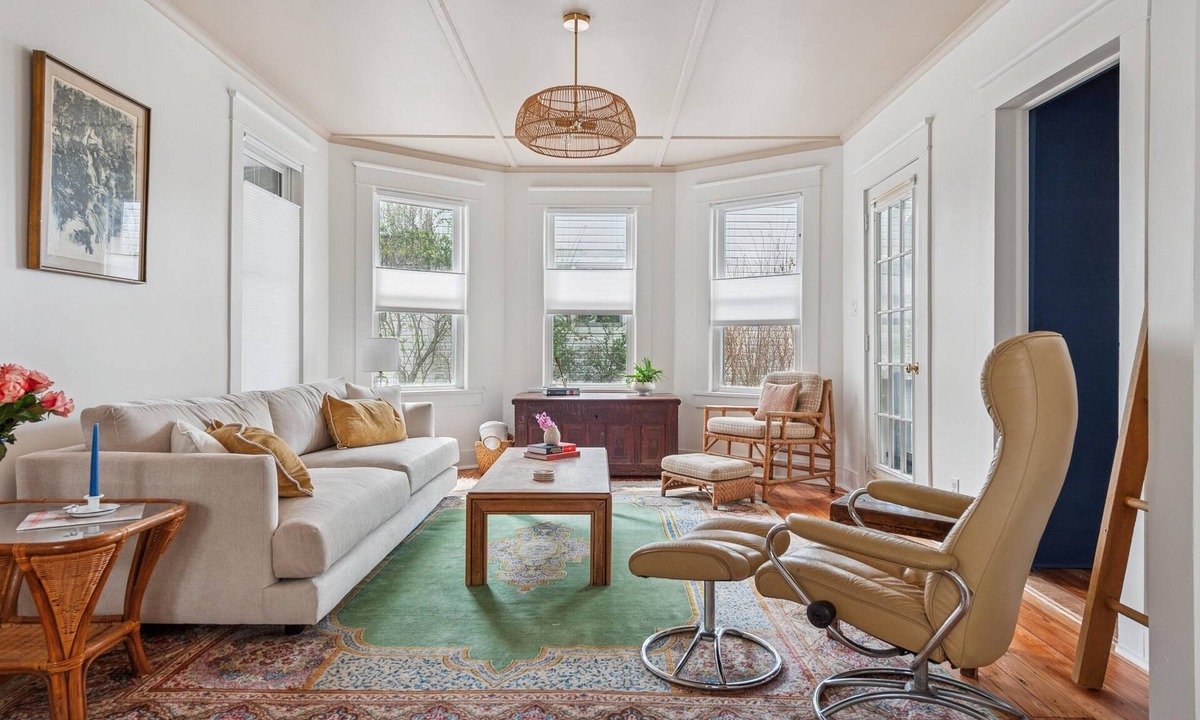Pipes Cove House | Charming 3-bed/2-bath beach house with water views - steps from beach