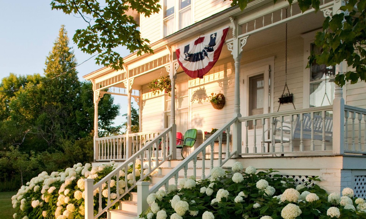 Baileys Harbor House | Charming, Centrally Located Restored Farmhouse On A Half Acre Of Secluded Lawn