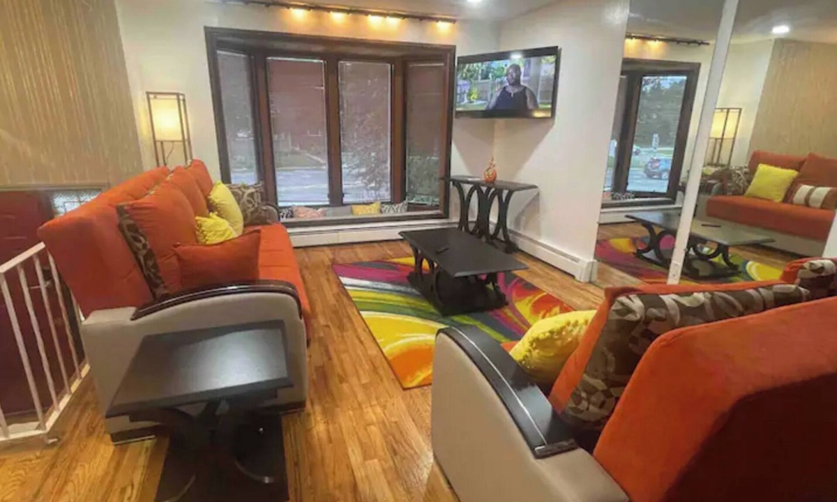 Baldwin Apartment | Comfort Haven/King-Sized Bed/Near Nautical Mile- 20 minutes from JFK