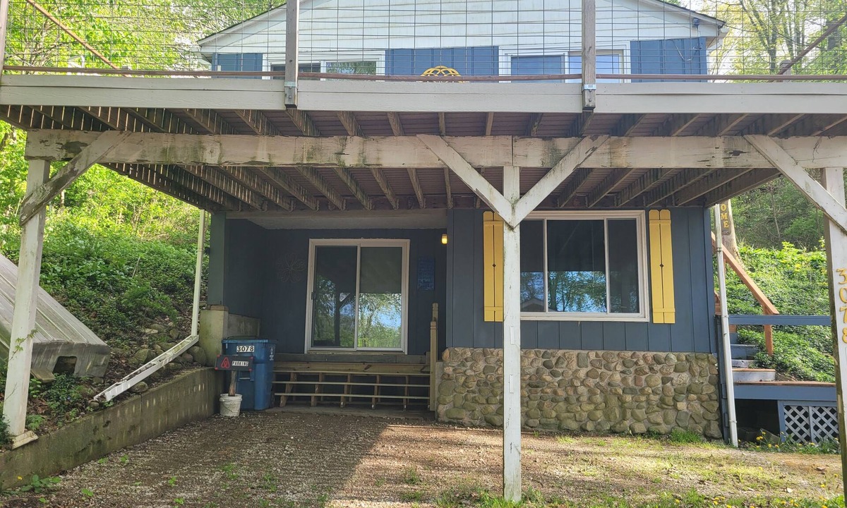 Gobles Cottage | Country cottage, Baseline Lake . Come fish, kayak or enjoy a camp fire.