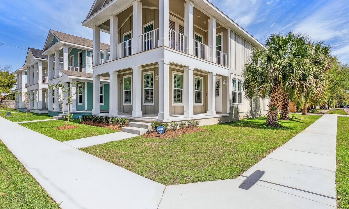 South Pensacola House | DOWNTOWN PENSACOLA BUNGALOW