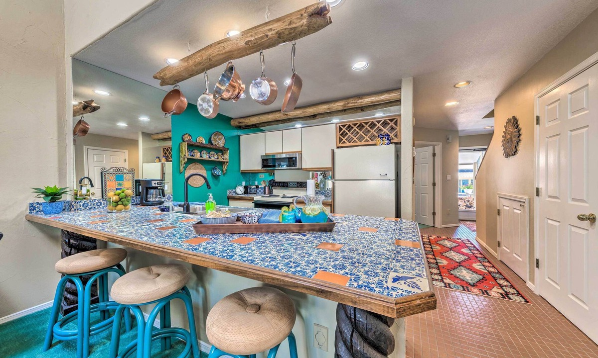 Cloudcroft Apartment | Eclectic Home w/Deck: 4 Miles to Ski Cloudcroft!