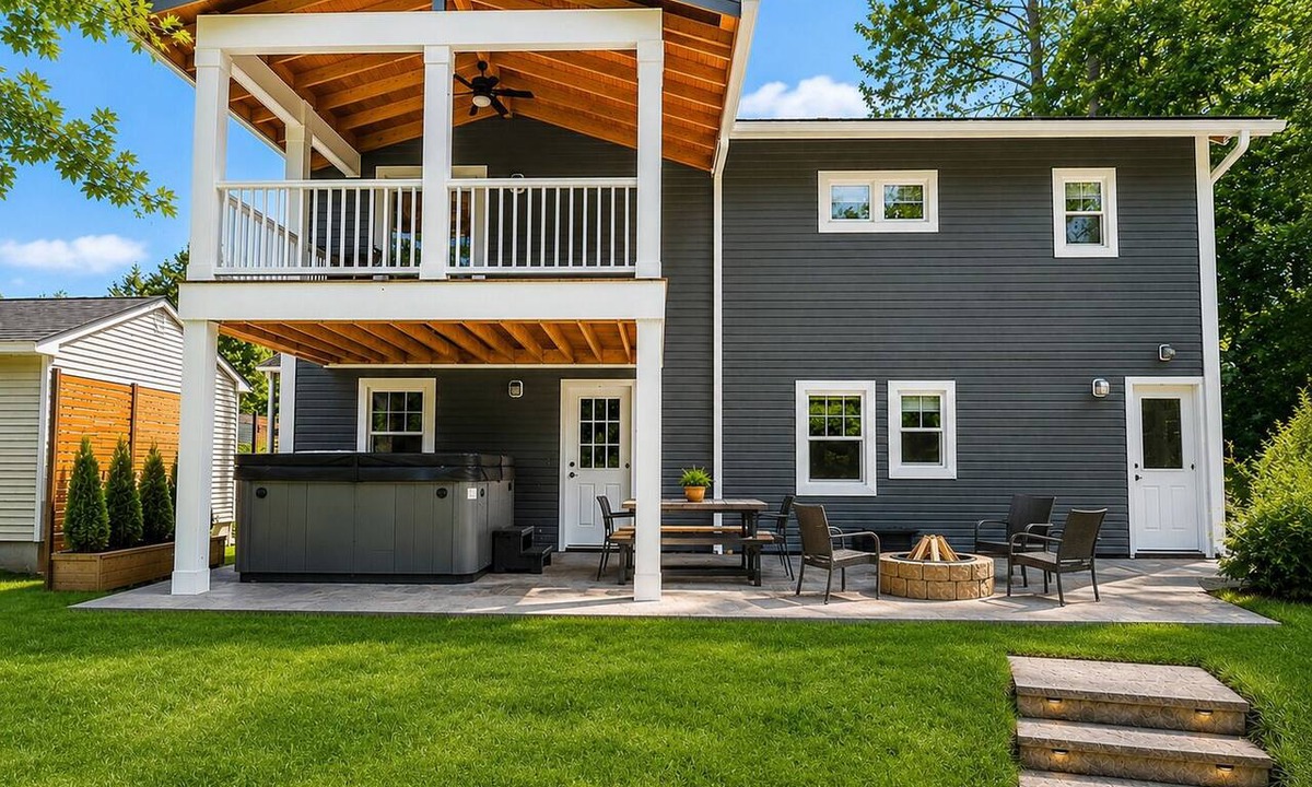 Lake Township House | Entire duplex close to downtown Beulah & Crystal Lake | Year-round fun!