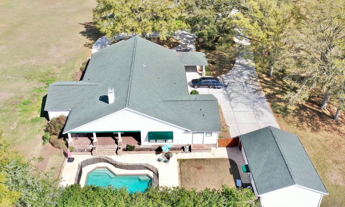 Wesley Chapel Other | Grand Farmhouse Stay: 4-BR Retreat on 7.5 Private Acres Near Epperson & Mirada