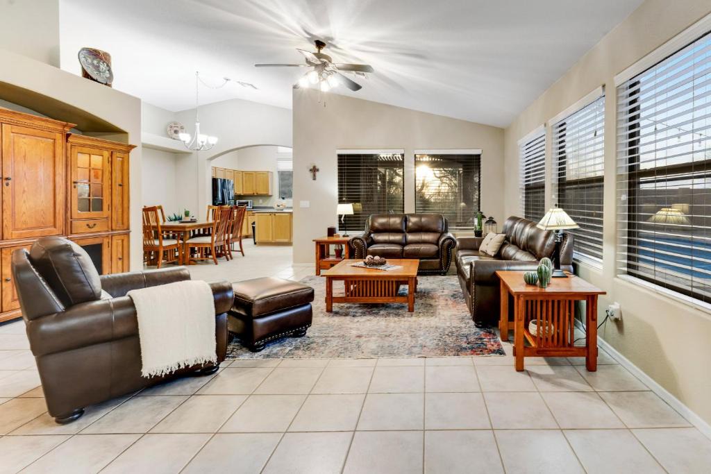 Sierra Estates-Summit House | Hillview Haven