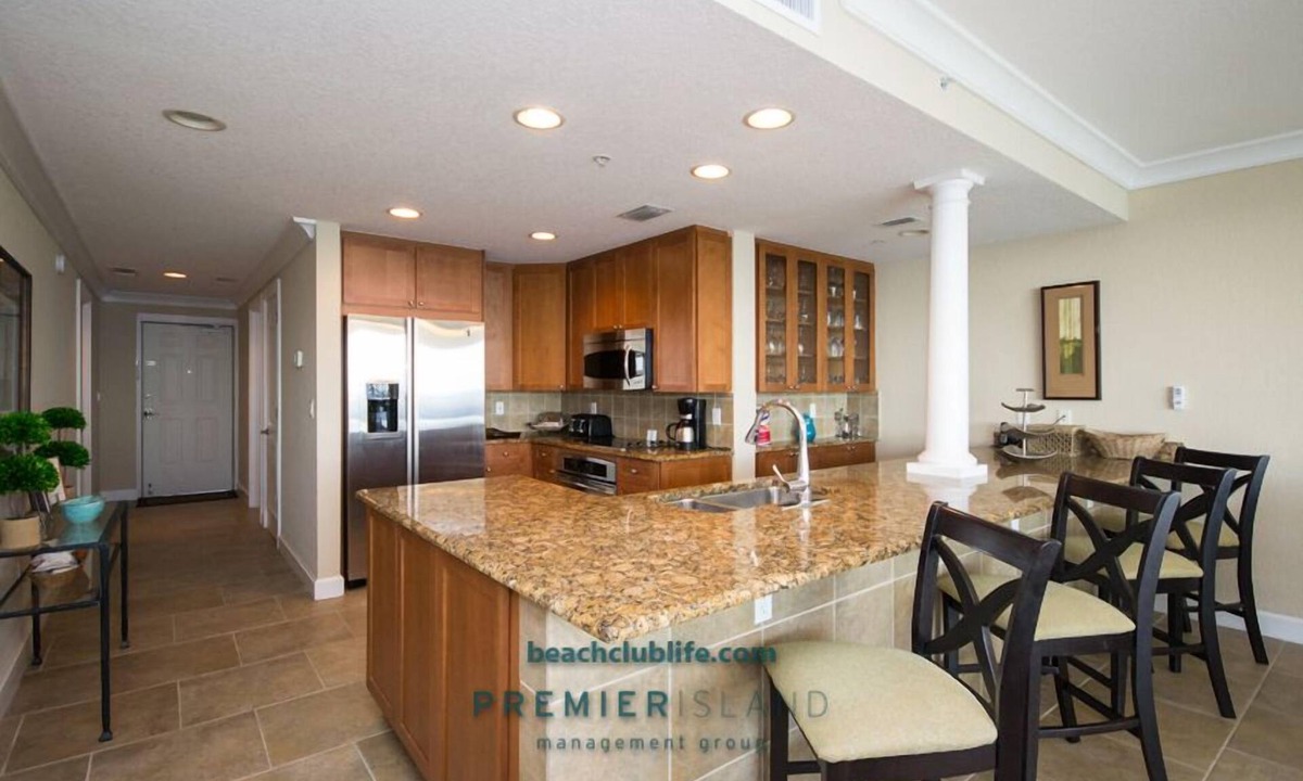 Pensacola Beach Condo | JULY 26-31- LAST MIN CANCELLATION. PREMIER WK-BEACH FRONT CONDO PENSACOLA BEACH