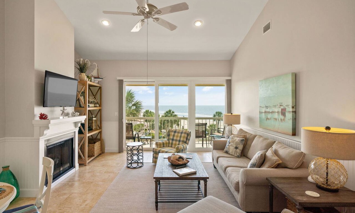 Saint Simons Island Condo | King & Prince Oceanfront South Villa with Beach and Resort Amenities