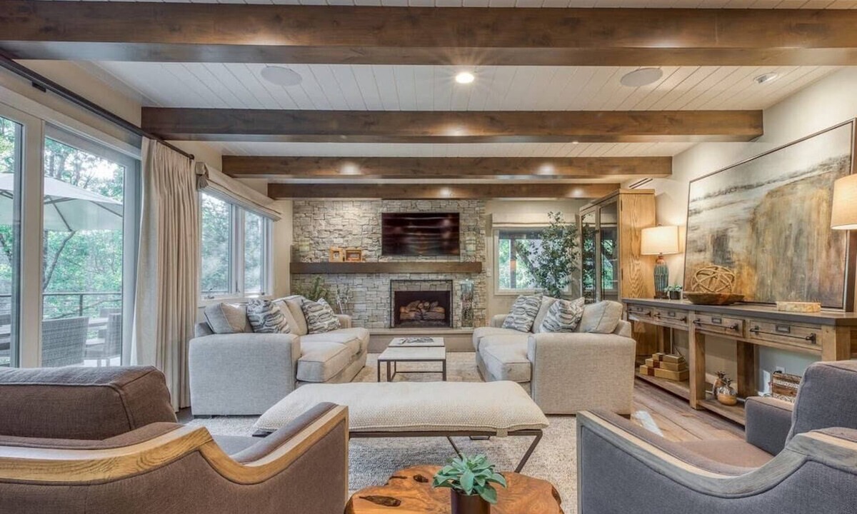 Lake Arrowhead House | Lake Front Modern Luxury