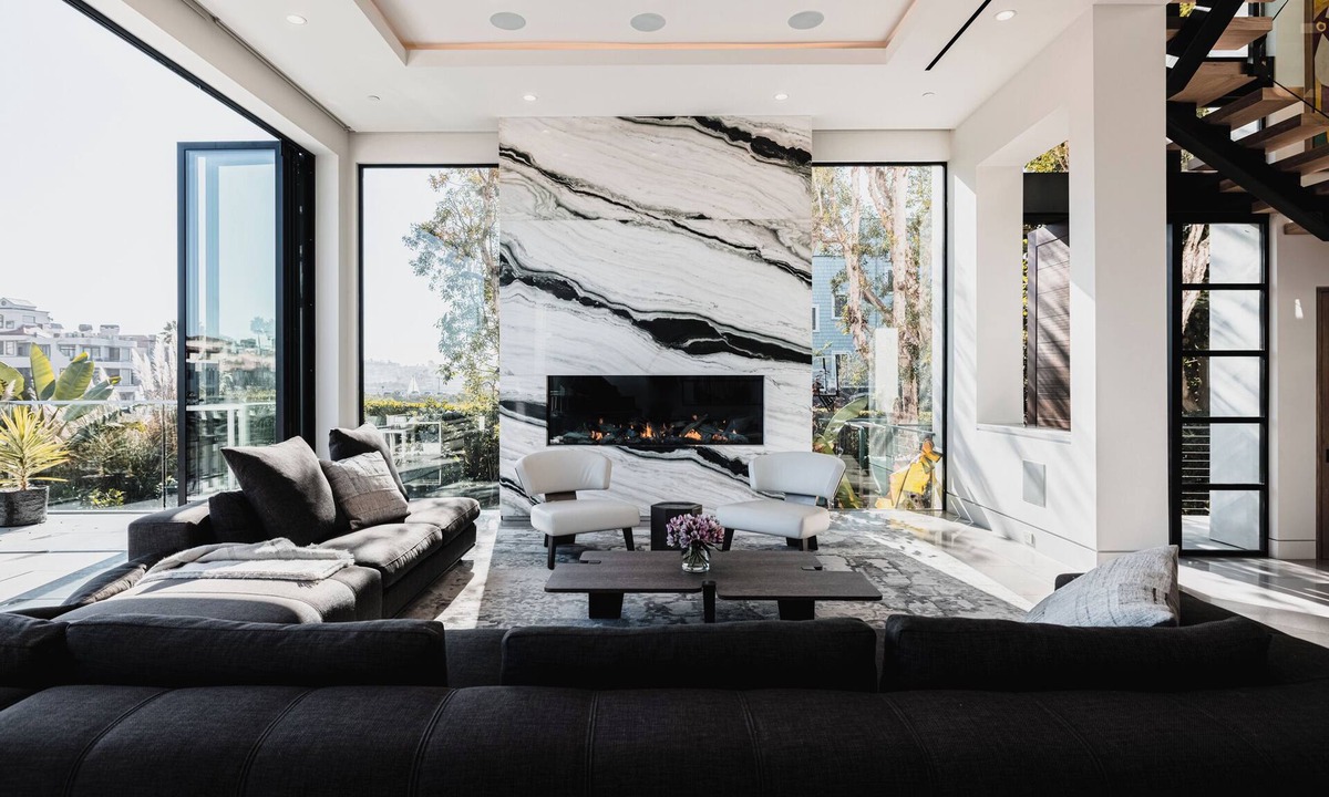 Marina Peninsula House | Luxury Beach and Canal Front Home in Venice