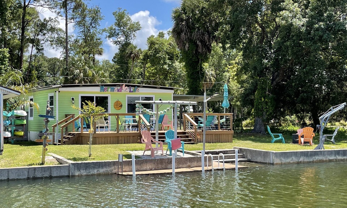 Weeki Wachee Gardens House | Mermaid Life, Sleeps 6 River & Gulf Access