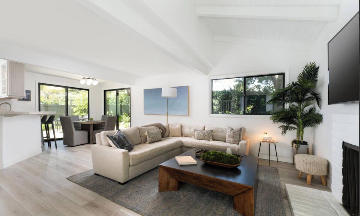 Montecito House | Montecito-Chic Beachside Retreat