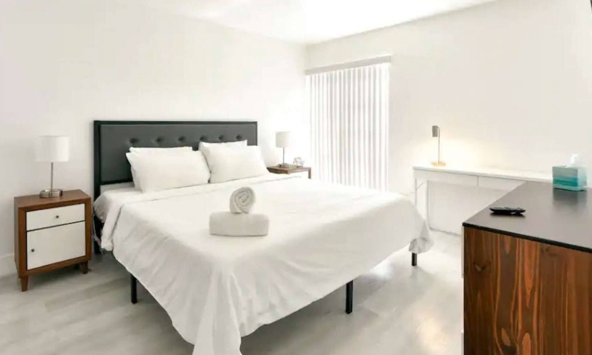 Downtown Fort Lauderdale Apartment | ✨ New Designer One Bedroom Apartment at Fort Lauderdale