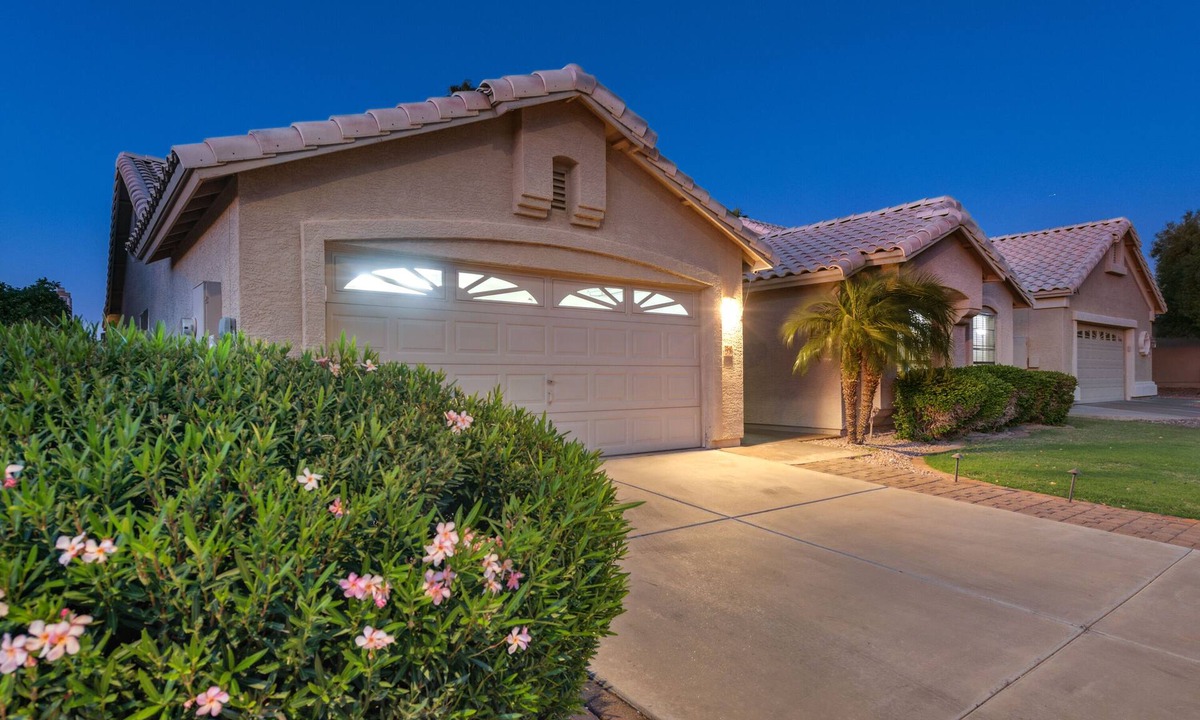 Paradise Valley Village House | North Phoenix Home near Scottsdale, Paradise Valley & Desert Ridge