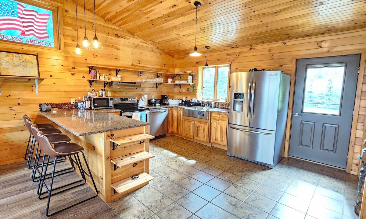 Dansville House | Nunda Getaway with valley views. 15 minutes to Letchworth Park. Pet-Friendly!