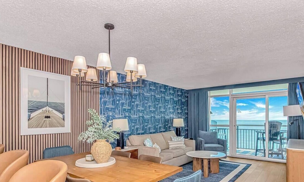 Downtown Myrtle Beach Condo | Oceanfront 2BR Retreat | 18th Floor + Balconies