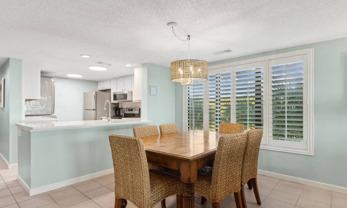 Amelia City Condo | Oceanfront | Pool View | Gorgeously Furnished 3rd Floor Amelia Surf and Racquet Condo