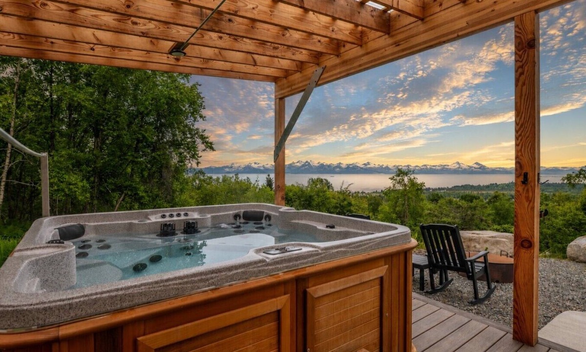 Homer House | Otter`s Den