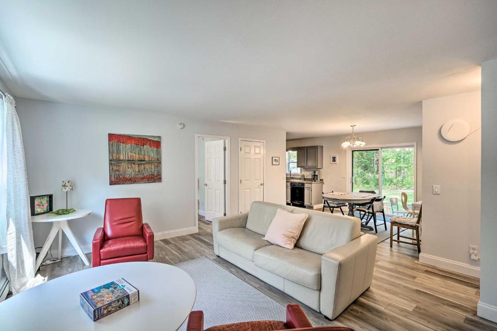 Athens House | Peaceful Athens Retreat at Sleepy Hollow Lake