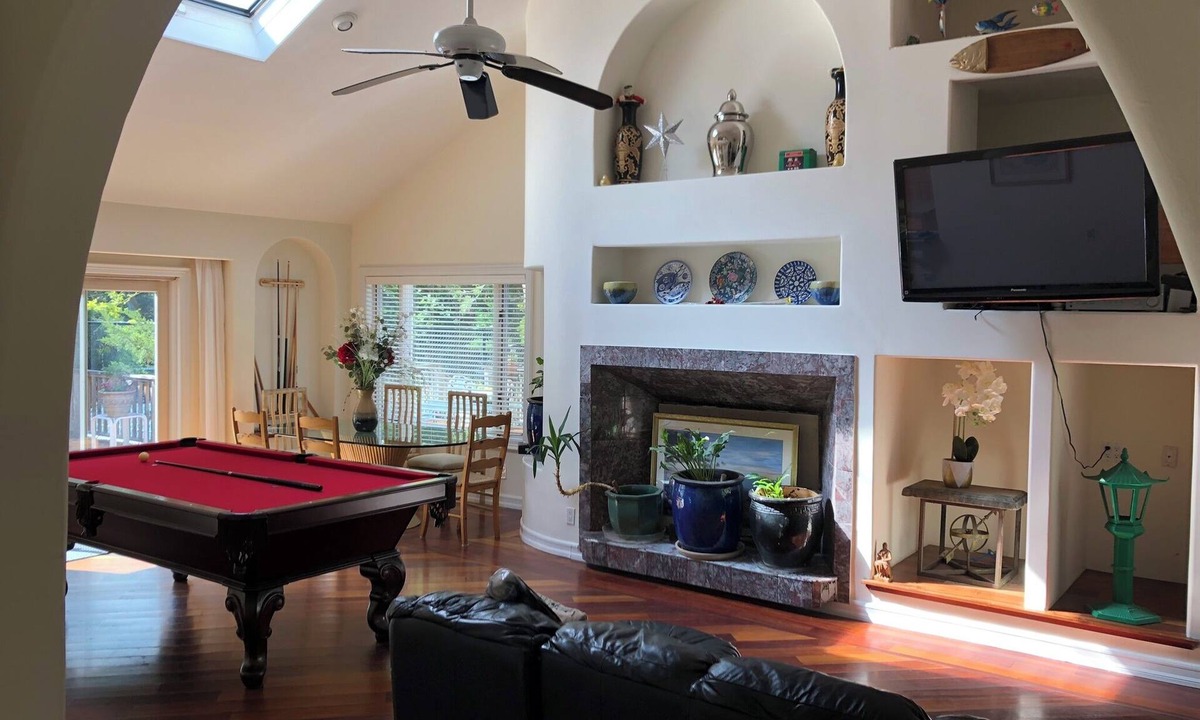Westhampton House | Pool, Tennis Ct, Basketball,5br, 5.5 bathrooms, walk from train station