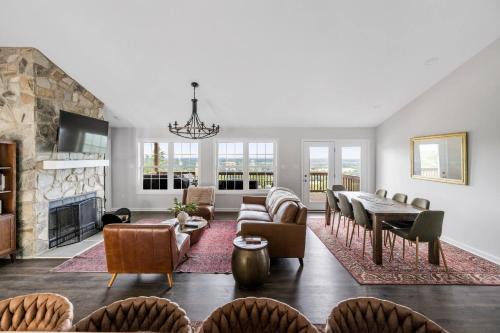 Front Royal House | “Prima”
