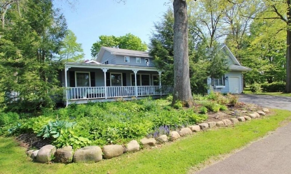 Chautauqua House | Room for the whole family at this Chautauqua Institution home!