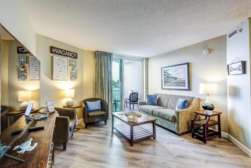 Downtown Myrtle Beach Apartment | Sandy Beach Resort Unit 205