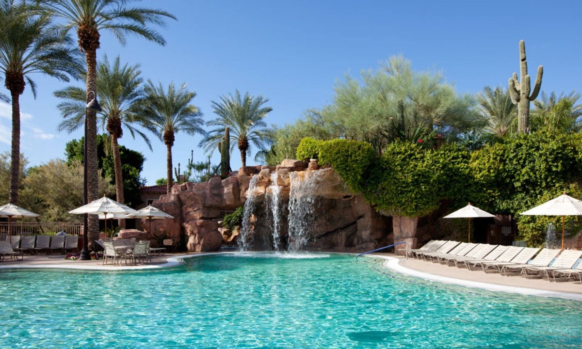 North Scottsdale Condo | SHERATON DESERT OASIS - 1 BEDROOM KING VILLA, NO RESORT FEE'S