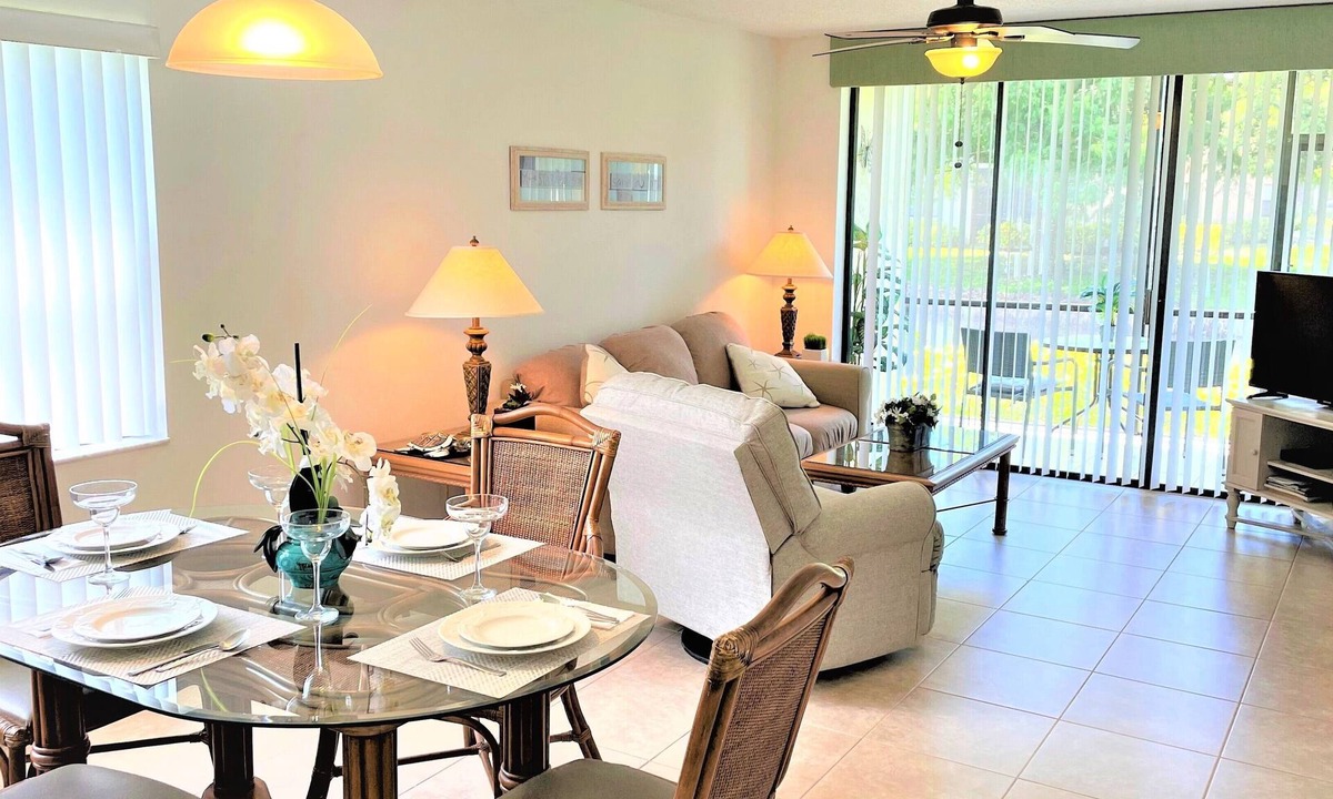 Trailer Estates Condo | Shorewalk Sunny Bella Rosa 2BR Villa 2 Pools & Hot Tubs Near IMG/Beaches