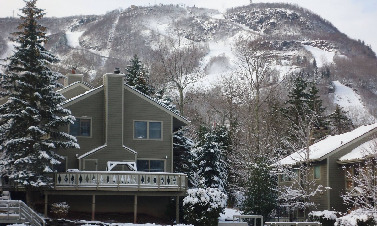Hunter Condo | Ski on Ski off 4BR Hunter Highlands Condo Super Clean! Big roomy