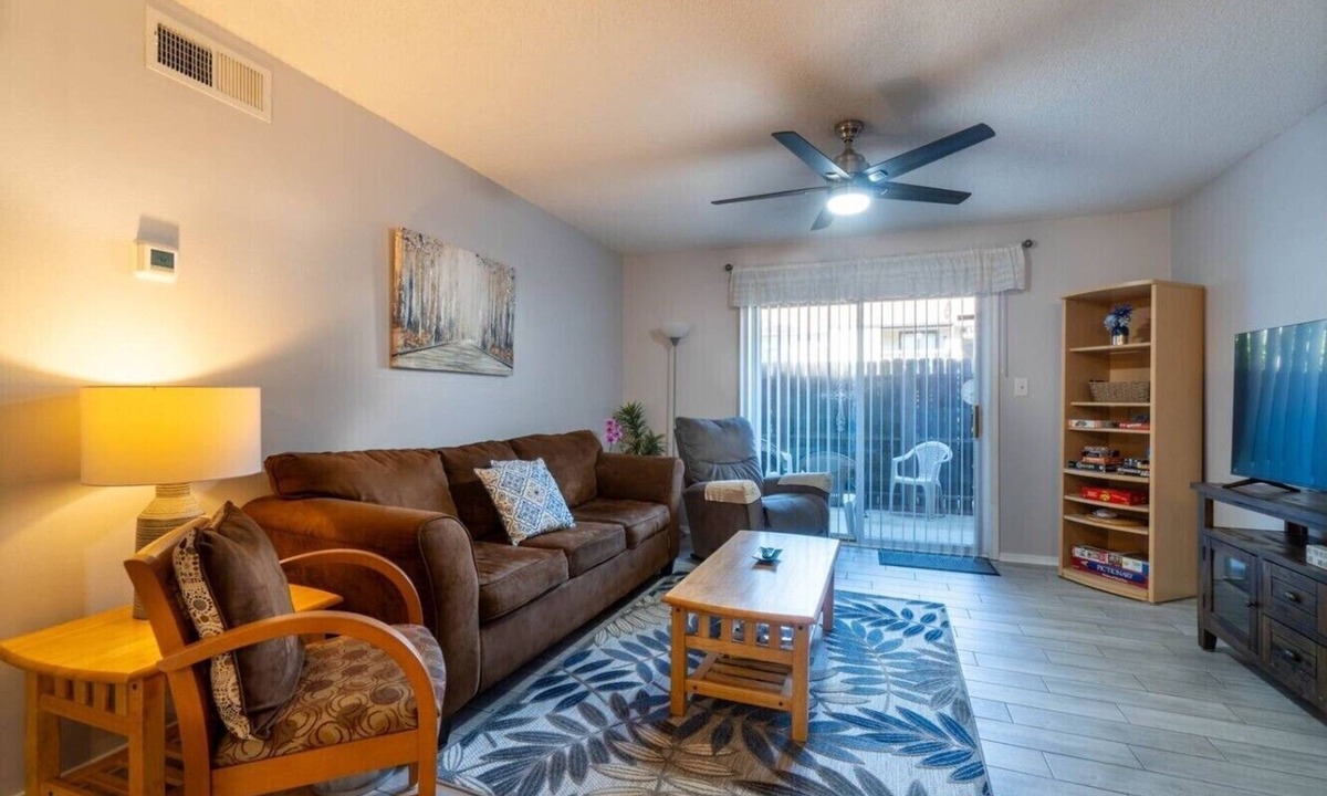 East Pensacola Heights Apartment | Spyglass Perch-Monthly Rentals Available