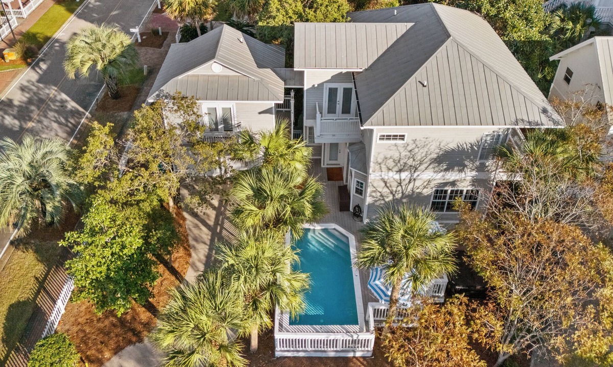 Crystal Shores House | Steps to Beach! | Arcade Game Room, Pool + Hot Tub | Calico Scallop by AvantStay