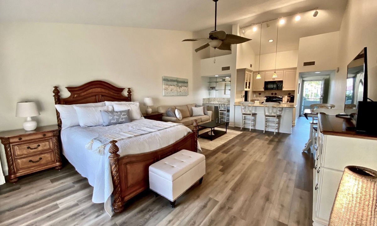 Sawgrass Apartment | Steps to private beach in Gated Sawgrass Community! Renovated Condo.
