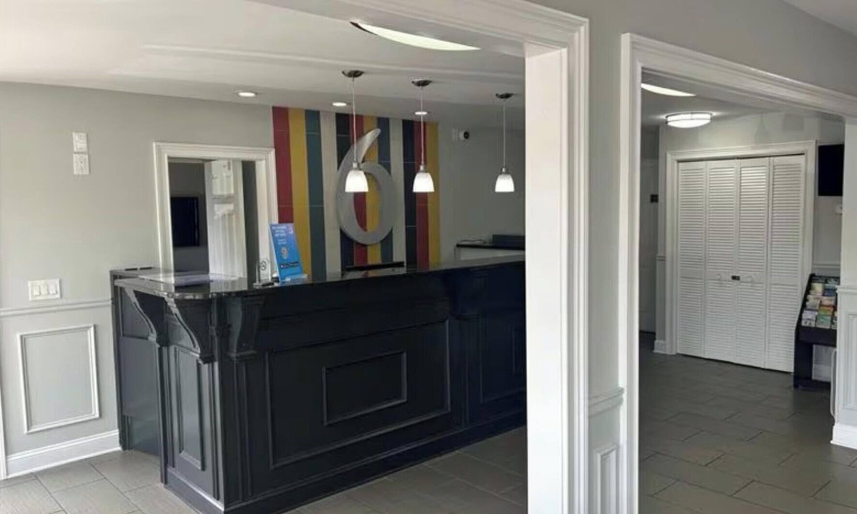 Lookout Valley Neighborhood Association Hotel | Studio 6 Suites Chattanooga, TN - Lookout Mtn.