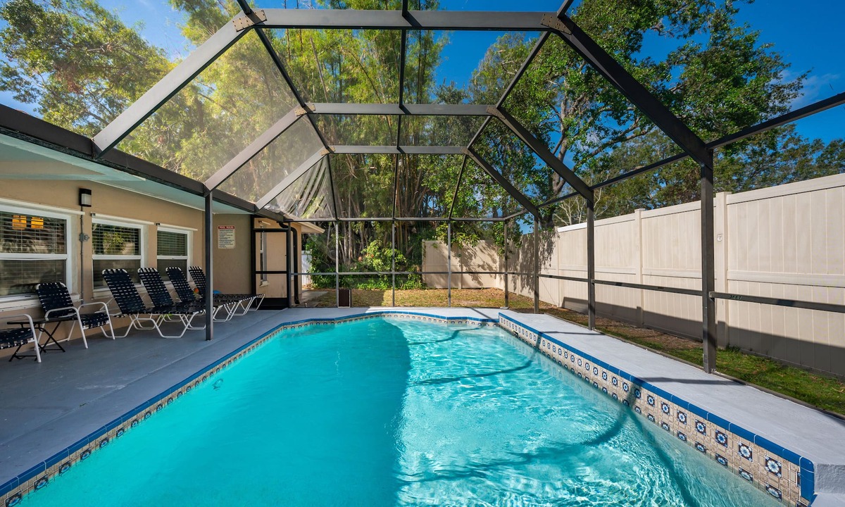 Sarasota Springs House | Stunning Fully Remodeled House with Heated Pool! 30%OFF