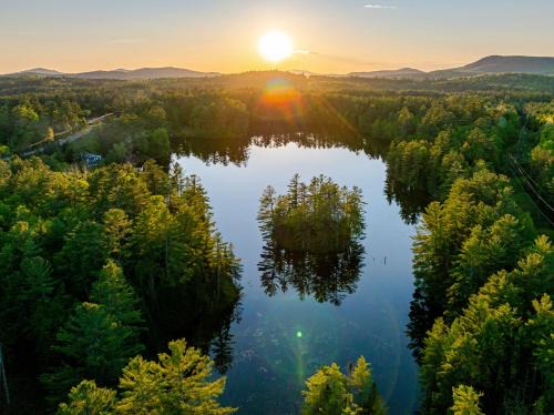 Ray Brook Apartment | Sunset Shores Home on Wolf Pond