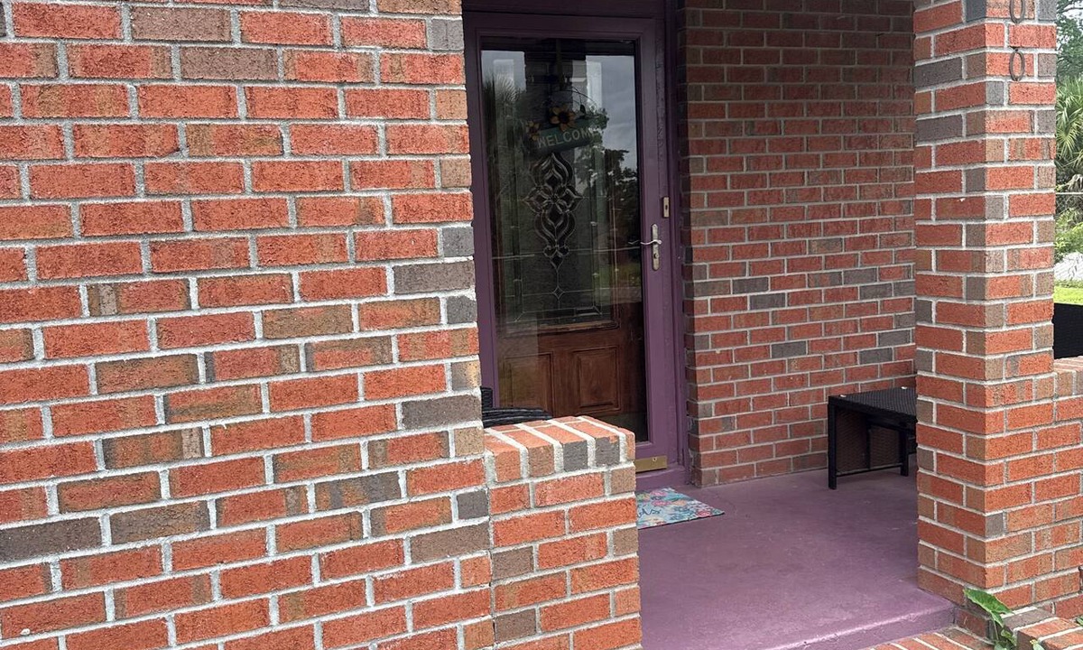 South Pensacola House | Superb 3-bedroom house with AC in downtown Pensacola