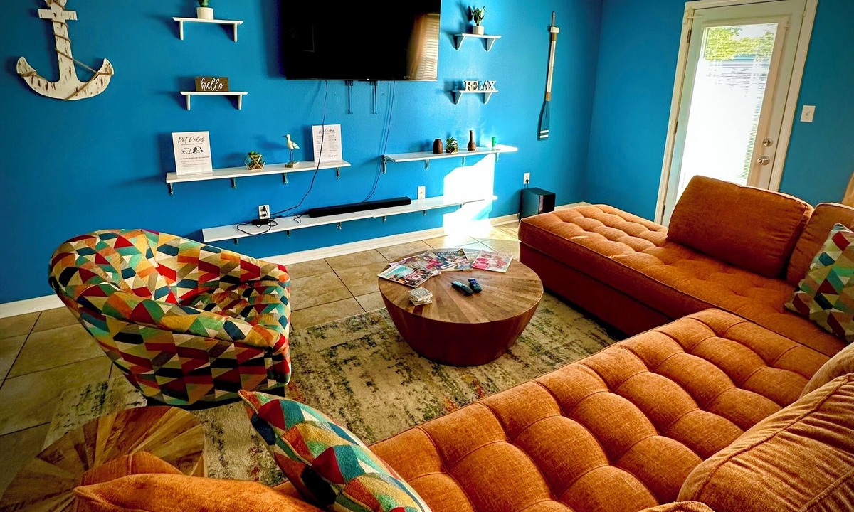 Navarre House | The Beach House-2 miles from beach, ping pong, king bed!