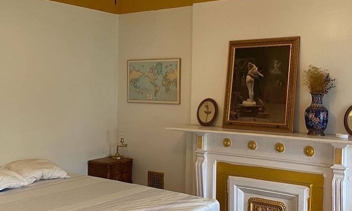 Morningside Heights Apartment | THE CASTLE 351 HARLEM BROWNSTONE minutes from Apollo, Sylvias & Morningside Park